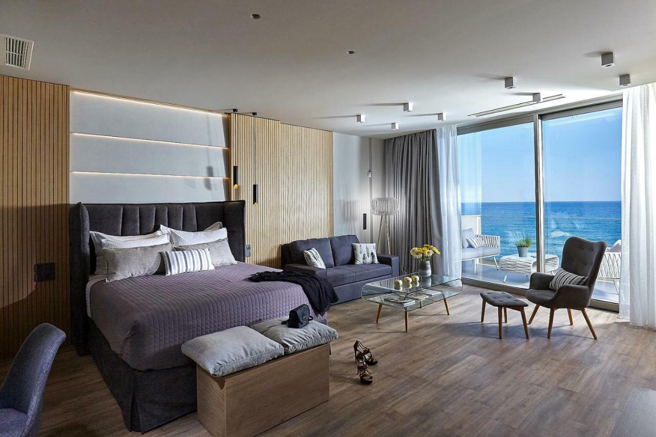הרסוניסוס Seafront Apartments By Myseasight מראה חיצוני תמונה