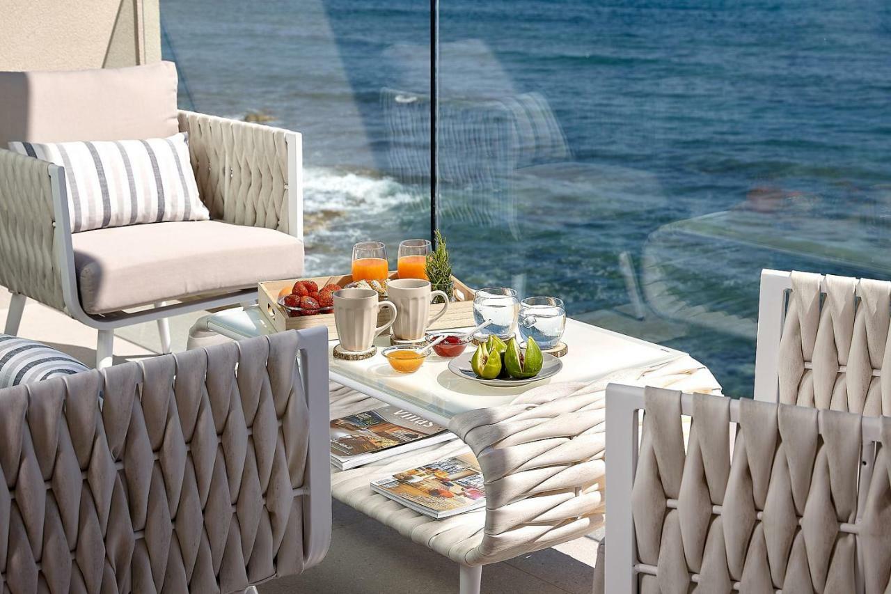 הרסוניסוס Seafront Apartments By Myseasight מראה חיצוני תמונה